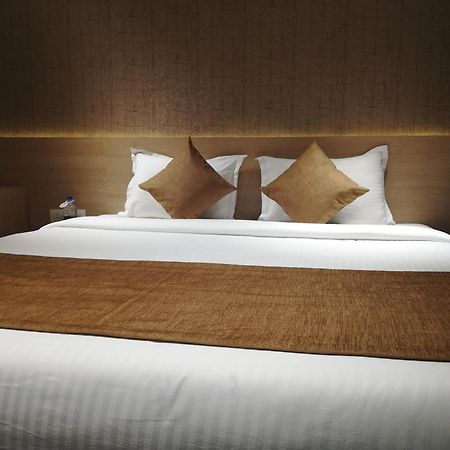 Zip By Spree Hotels Samudra Belgaum Exterior foto