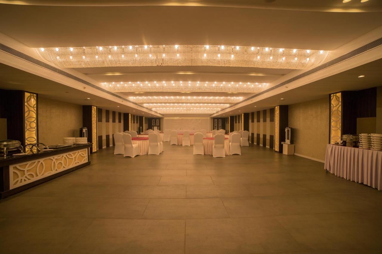 Zip By Spree Hotels Samudra Belgaum Exterior foto